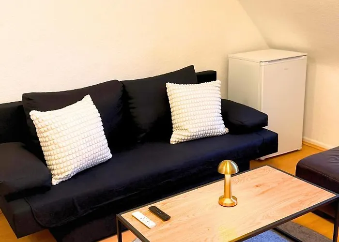 Moderne Mit Arbeitsplatz, Netflix, Nespresso & Privatem Stellplatz Apartamento Duisburg