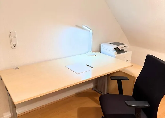 Moderne Mit Arbeitsplatz, Netflix, Nespresso & Privatem Stellplatz Apartamento Duisburg