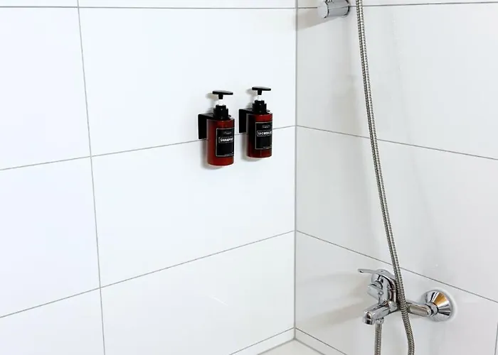 Apartamento Moderne Mit Arbeitsplatz, Netflix, Nespresso & Privatem Stellplatz Duisburg